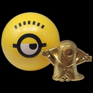 NEW 2019 McDONALDS HAPPY MEAL TOY MINIONS - GOLD DRACULA VAMPIRE MINION